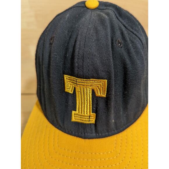 VTG Tennessee Volunteers Fitted Sz 7 1/2 Hat USA New Era - Needs Restoration - Picture 7 of 11